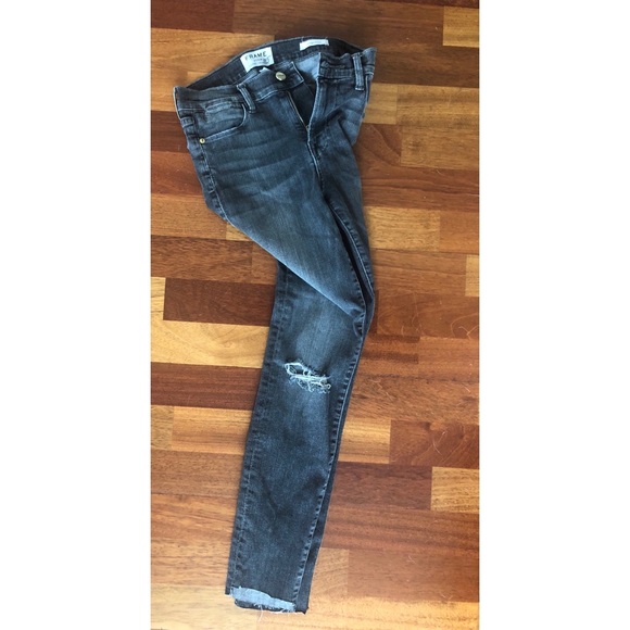 Frame Denim Denim - Frame Le high Skinny jean in grey